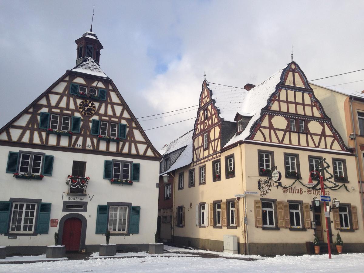 Hotel Zur Schloss-Schenke Neuwied Eksteriør bilde